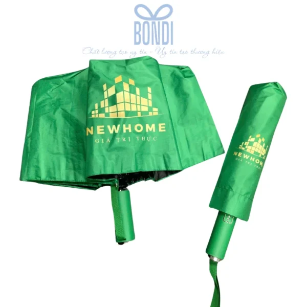 Mẫu ô dù quà tặng in logo doanh nghiệp đẹp, sang trọng.