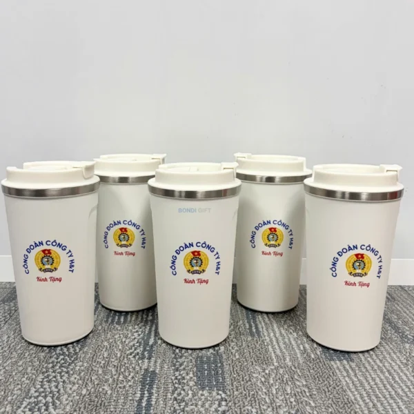 quà sinh nhật cho công nhân công ty