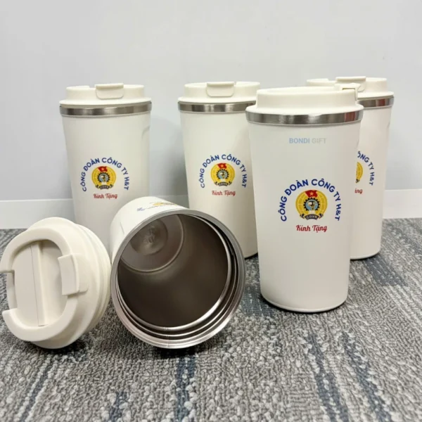 quà sinh nhật công ty